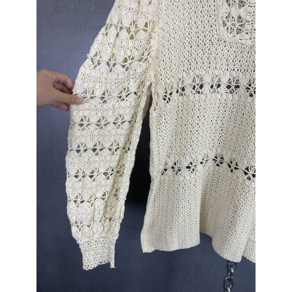 Vintage 1960s Ivory Crochet Puff Sleeve Collared LS Top - Picture 5 of 9